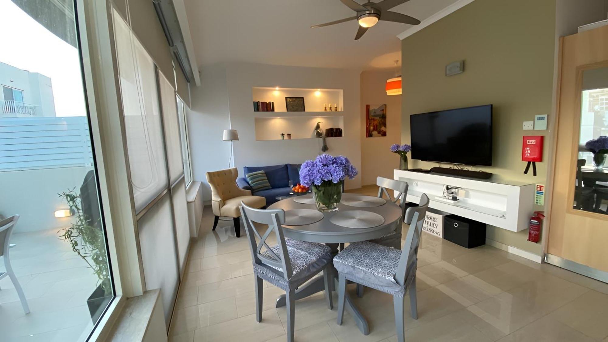 Sliema Cosy Penthouse With Bbq Apartment ภายนอก รูปภาพ