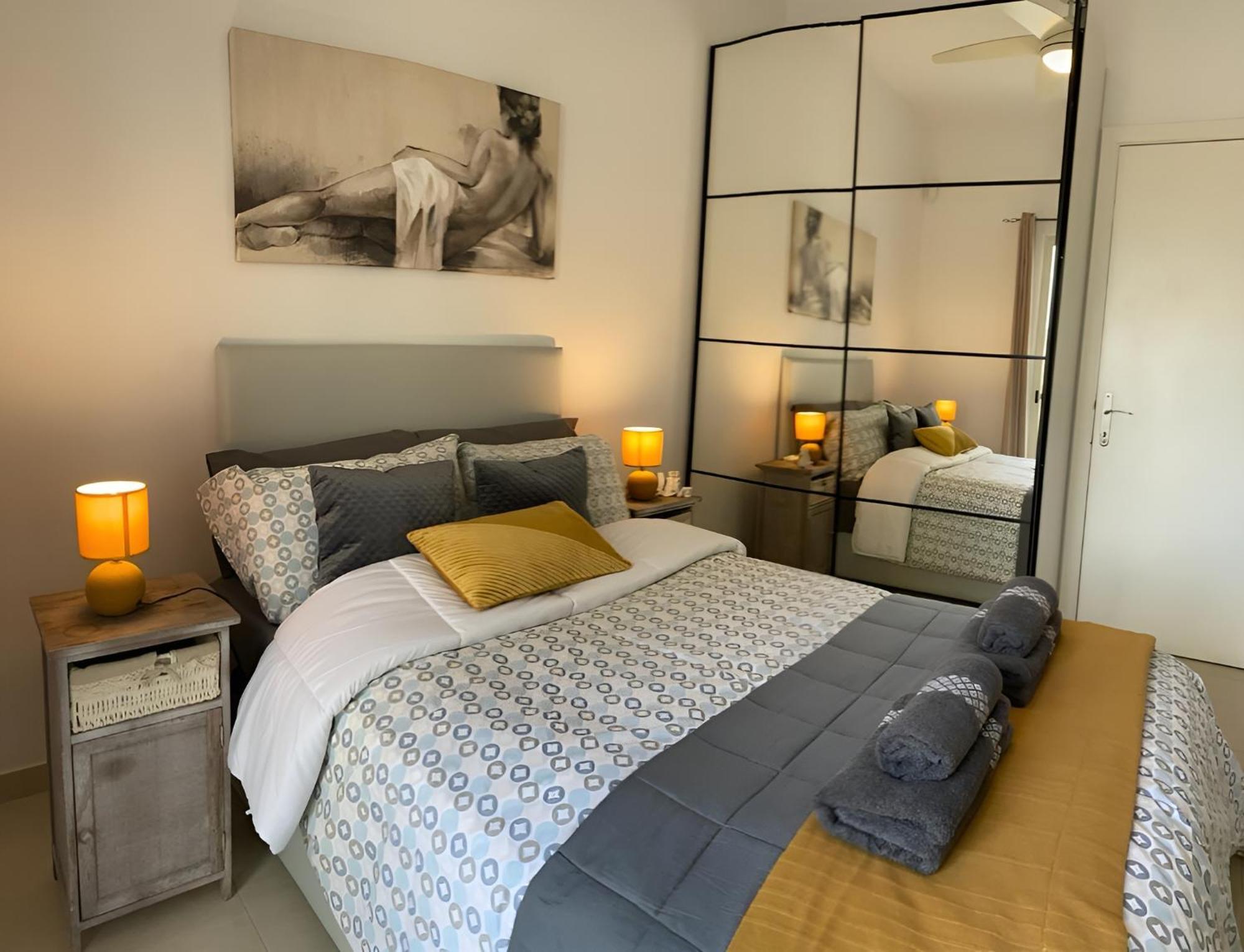 Sliema Cosy Penthouse With Bbq Apartment ภายนอก รูปภาพ